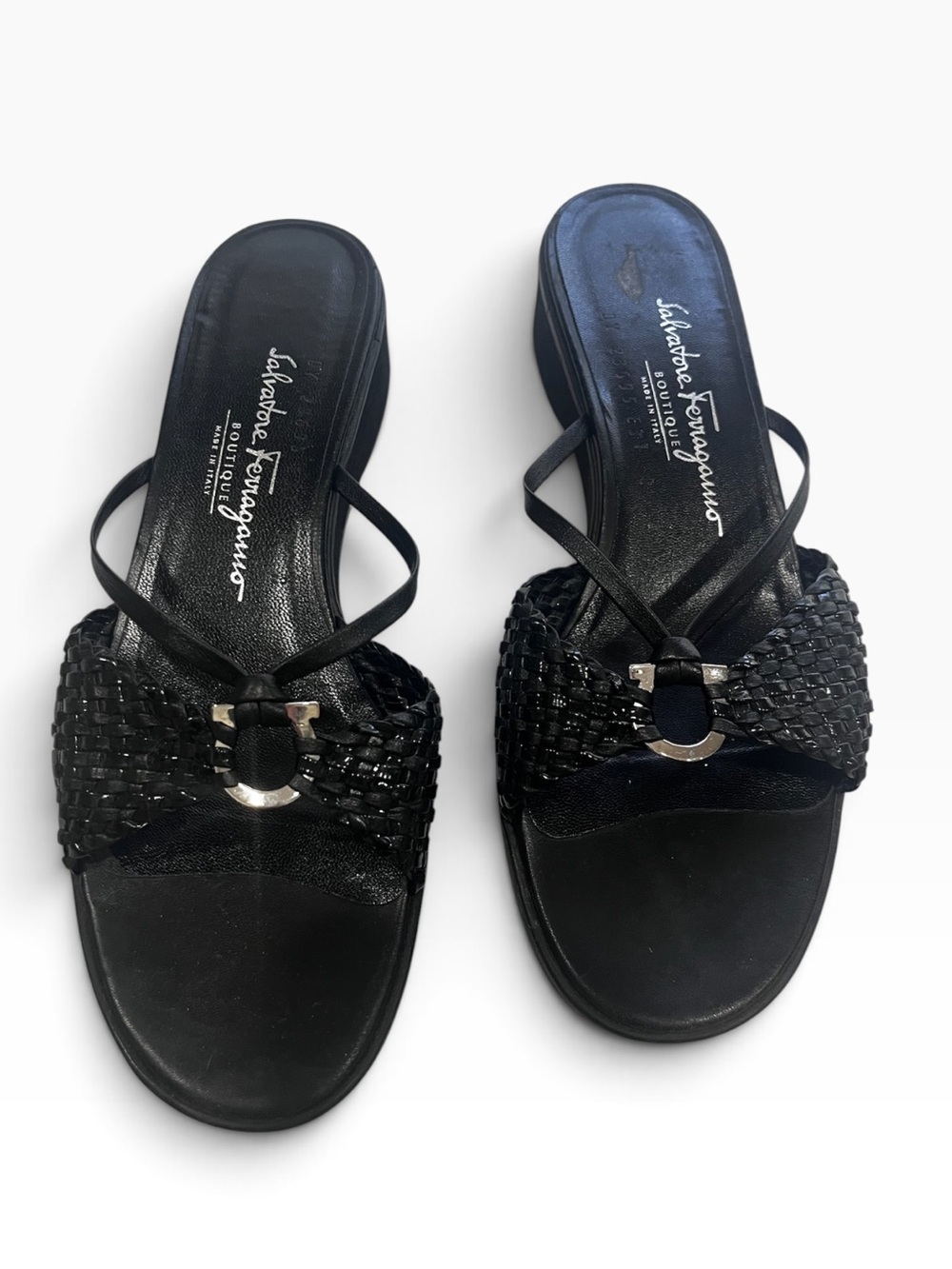 Salvatore Ferragamo Boutique Black Woven Sandals Size 8 B